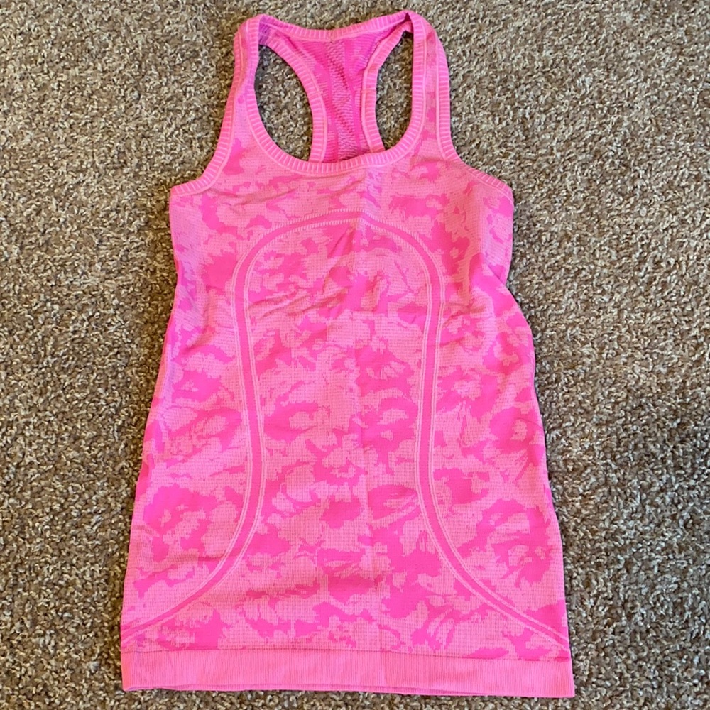 Lululemon Swiftly Tech Tank